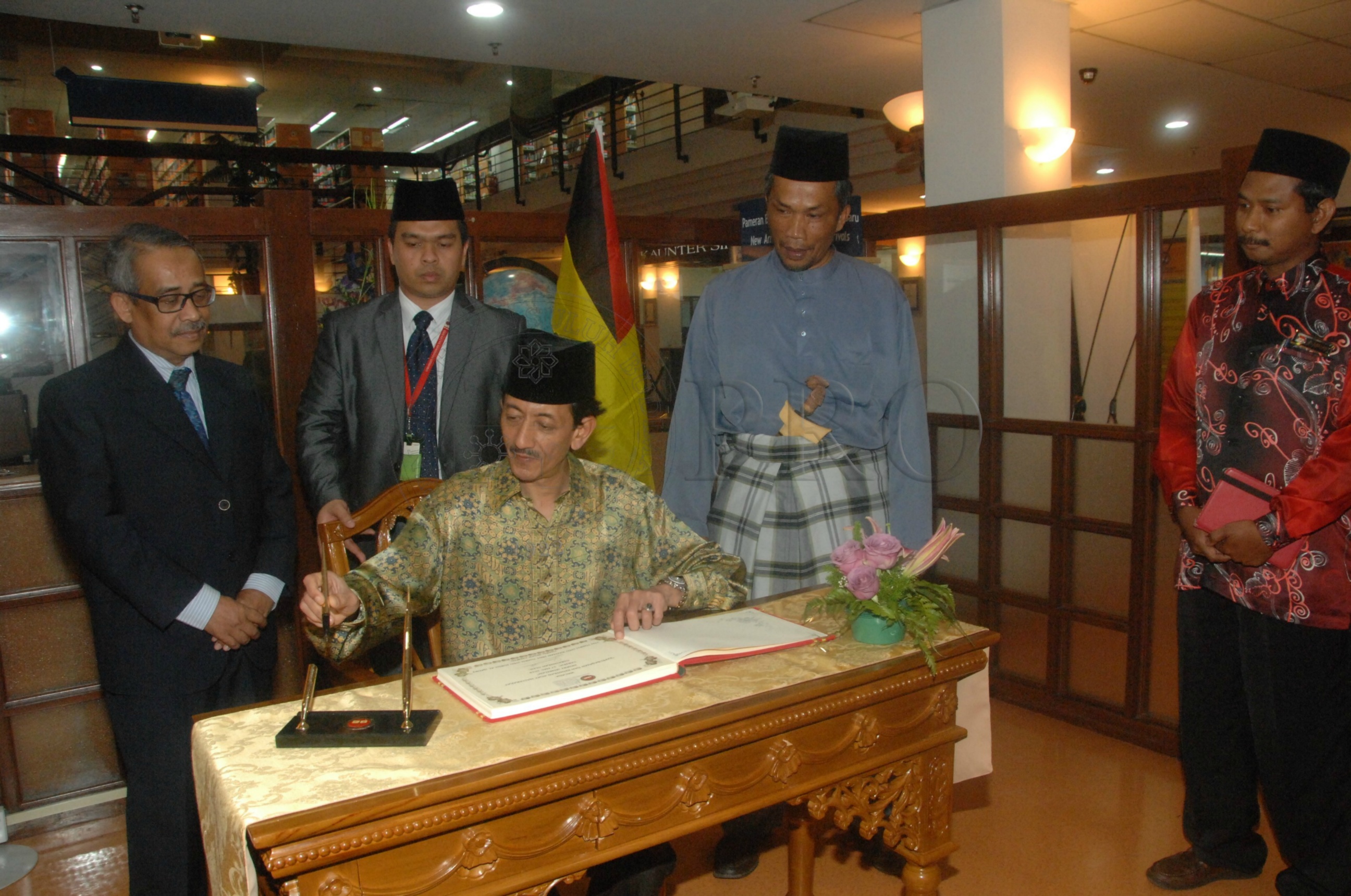 PRO 14 33 WACANA FBA 0070